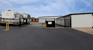 StorageMart - South Providence & Grindstone Parkway Picture of StorageMart - South Providence & Grindstone Parkway
