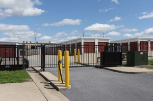 StorageMart - Stadium Blvd & W Worley Picture of StorageMart - Stadium Blvd & W Worley