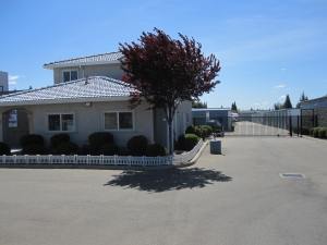 Loomis Self Storage - Photo 1