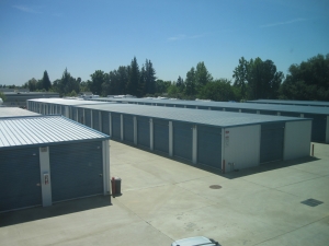 Loomis Self Storage - Photo 3