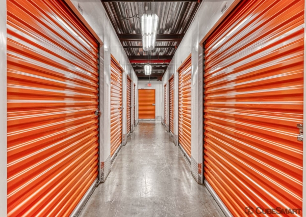 Storage Units at CubeSmart Self Storage - Bronx - 955 Bronx River Ave - 955 Bronx River Ave