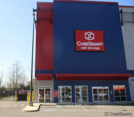 Storage Units at CubeSmart Self Storage - Brooklyn - 2990 Cropsey Ave - 2990 Cropsey Ave