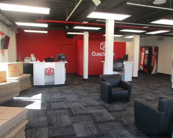 Storage Units at CubeSmart Self Storage - Brooklyn - 2990 Cropsey Ave - 2990 Cropsey Ave