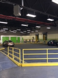 Facility photo: //images.sparefoot.com/medium/10460458f4dab4bb91b.jpg
