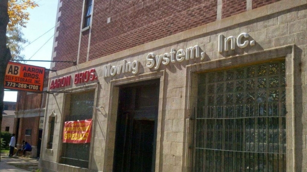 Storage Units at Aaron Bros Self Storage - 4034 S Michigan Ave