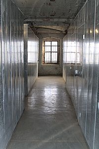 Storage Units at Aaron Bros Self Storage - 4034 S Michigan Ave