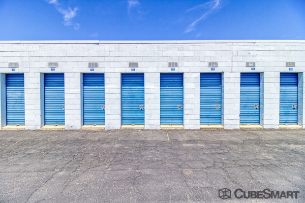 Storage Units at CubeSmart Self Storage - Aurora - 1540 Altura Blvd - 1540 Altura Blvd