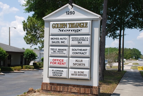 Facility photo: //images.sparefoot.com/medium/1048814f99396a76406.jpg