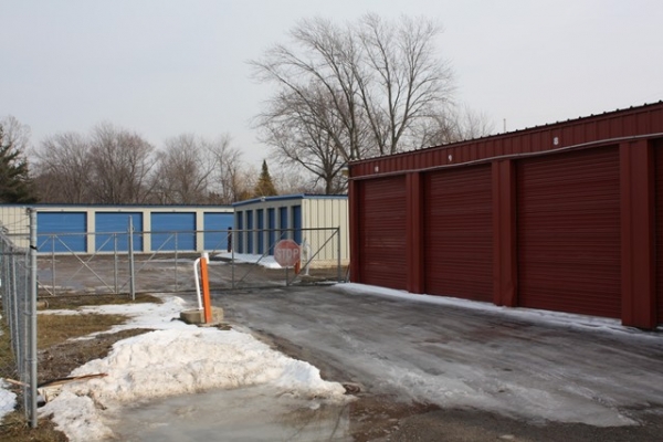 Storage Units at Mt. Morris Self Storage - 9030 N Saginaw Rd