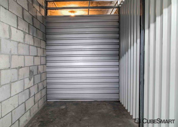 Facility photo: //images.sparefoot.com/medium/1064296912eee6ab8c0.jpg