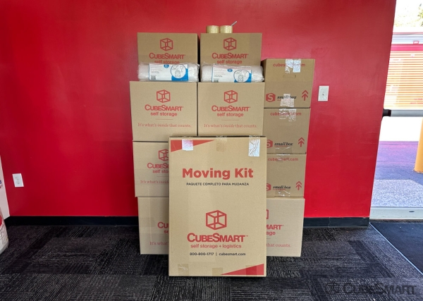 Facility photo: //images.sparefoot.com/medium/10643569f5ba225a653.jpg