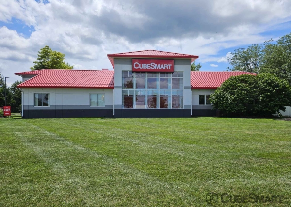 Facility photo: //images.sparefoot.com/medium/1064366989b5ae6904a.jpg