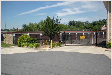 Facility photo: //images.sparefoot.com/medium/10731050e734f24a052.png