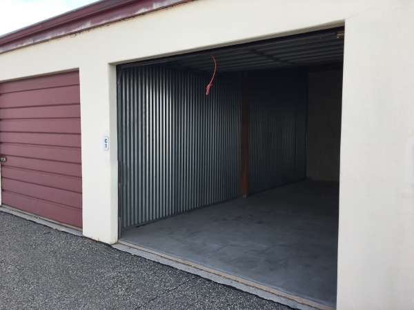 Facility photo: //images.sparefoot.com/medium/1076376932080e4bbe0.jpg