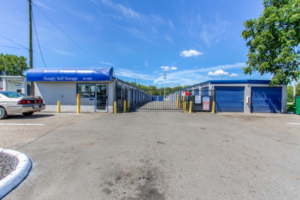 Storage Units at Simply Self Storage - 3171 S High Street - Columbus - 3171 S High St