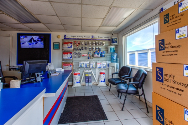 Storage Units at Simply Self Storage - 3171 S High Street - Columbus - 3171 S High St