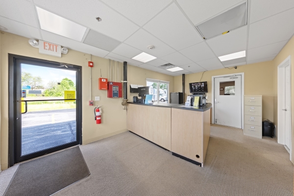 Facility photo: //images.sparefoot.com/medium/10824568afad6aa7747.jpeg