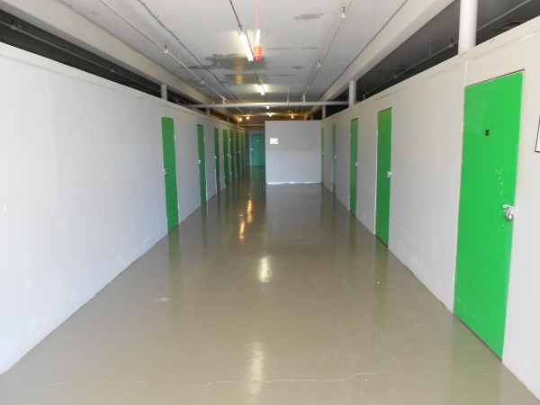 Facility photo: //images.sparefoot.com/medium/1083795887a7fab5893.jpg