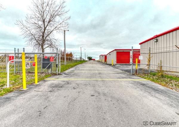 Facility photo: //images.sparefoot.com/medium/108548686f7158c75bf.jpg