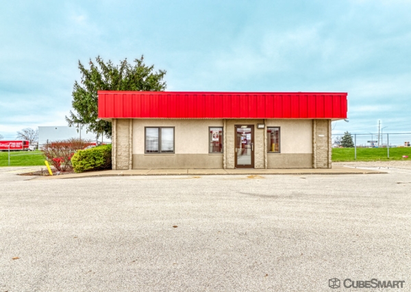 Facility photo: //images.sparefoot.com/medium/10854869772b3c82105.jpg