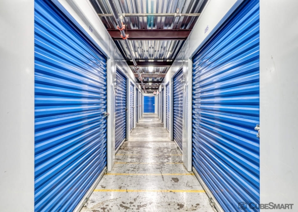 Facility photo: //images.sparefoot.com/medium/10855169031b13c683b.jpg