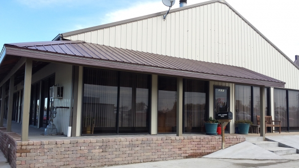 Facility photo: //images.sparefoot.com/medium/108575573345c58929a.jpg