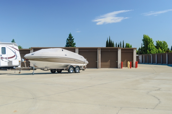 Facility photo: //images.sparefoot.com/medium/108986538e1bf894193.jpg