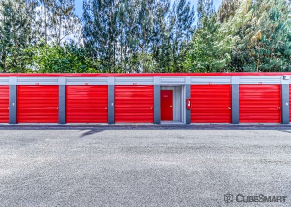Storage Units at CubeSmart Self Storage - Delray Beach - 14216 South Military Trail - 14216 S Military Trl