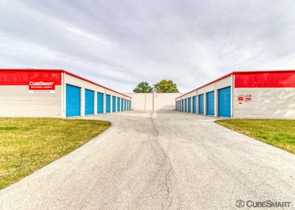 Storage Units at CubeSmart Self Storage - Rockford - 4560 Stenstrom Road - 4560 Stenstrom Road