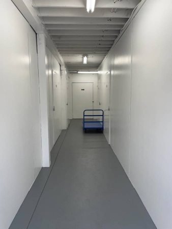 Facility photo: //images.sparefoot.com/medium/10950269e7e59b15ddd.jpg