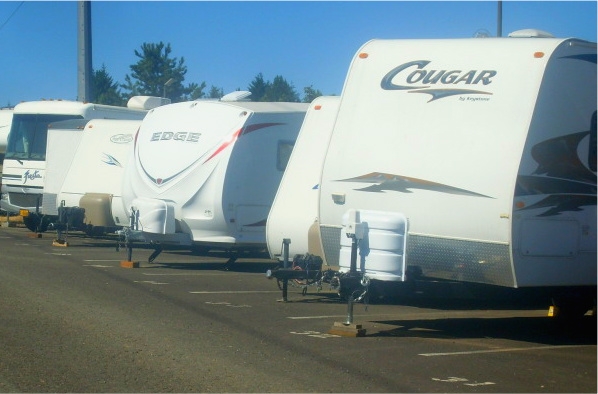 Facility photo: //images.sparefoot.com/medium/10950269e7e61b5f371.jpg