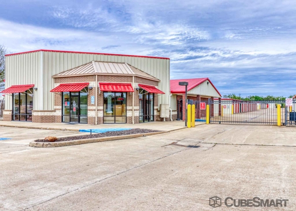 Storage Units at CubeSmart Self Storage - Richmond - 19840 Fm 1093 Road - 19840 Fm 1093 Rd