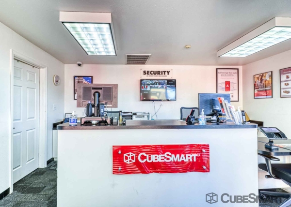 Storage Units at CubeSmart Self Storage - Houston - 7939 Westheimer Rd - 7939 Westheimer Rd