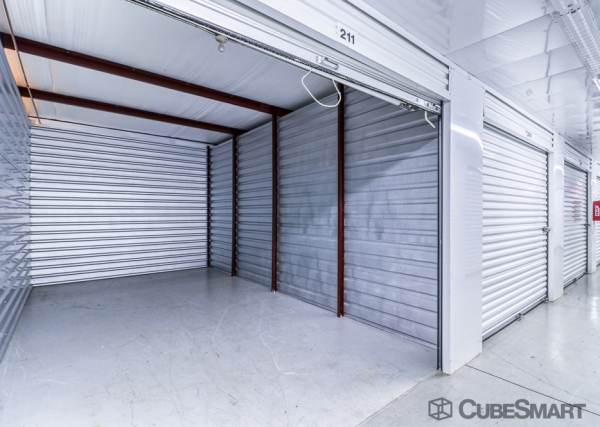 Storage Units at CubeSmart Self Storage - Katy - 1000 West Grand Parkway South - 1000 West Grand Parkway South