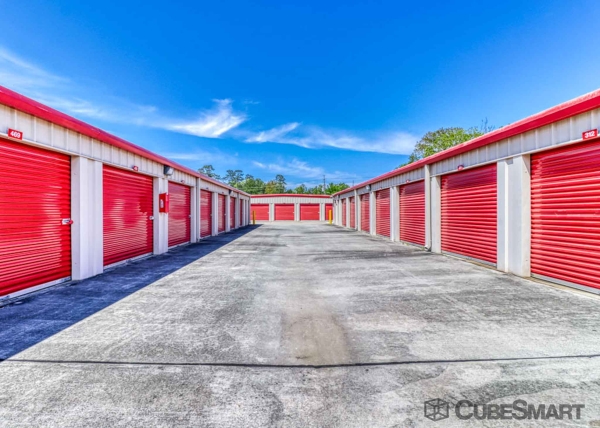 Storage Units at CubeSmart Self Storage - Spring - 1310 Rayford Road - 1310 Rayford Road
