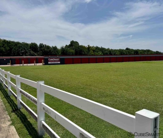 Storage Units at CubeSmart Self Storage - Hutto - 110 South Fm 1660 - 110 SOUTH FM 1660