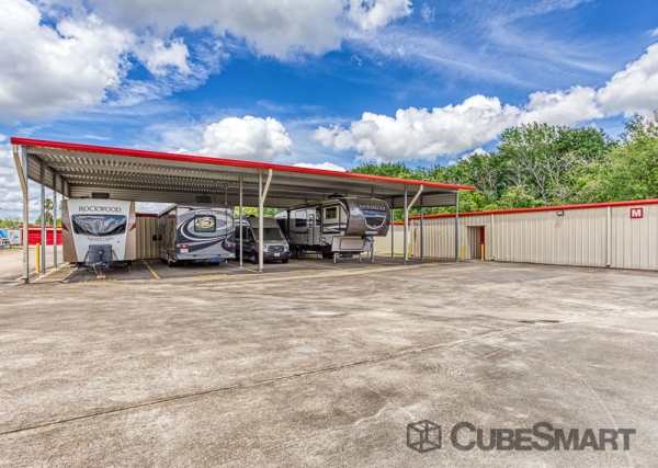 Storage Units at CubeSmart Self Storage - Pearland - 9109 Hughes Ranch Road - 9109 Hughes Ranch Road