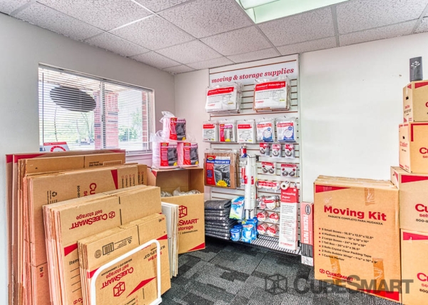 Storage Units at CubeSmart Self Storage - Pearland - 9109 Hughes Ranch Road - 9109 Hughes Ranch Road