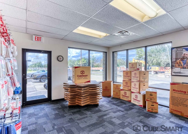 Storage Units at CubeSmart Self Storage - Houston - 11325 Westpark Drive - 11325 Westpark Drive