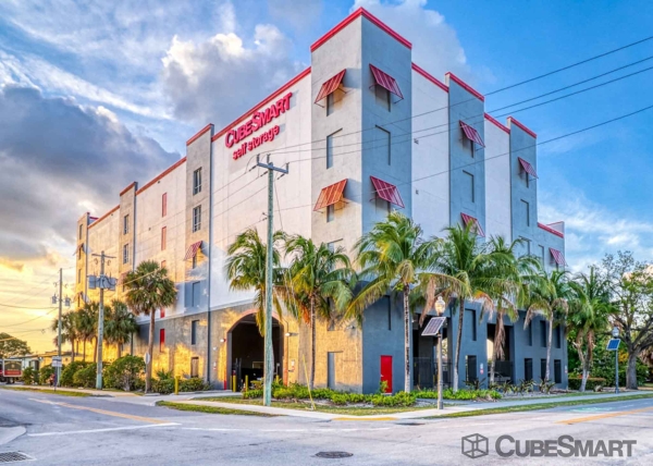 Storage Units at CubeSmart Self Storage - Fort Lauderdale - 901 Northwest 1st Street - 901 Northwest 1st Street