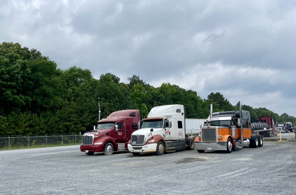 Facility photo: //images.sparefoot.com/medium/15332168c1ca549862a.jpg