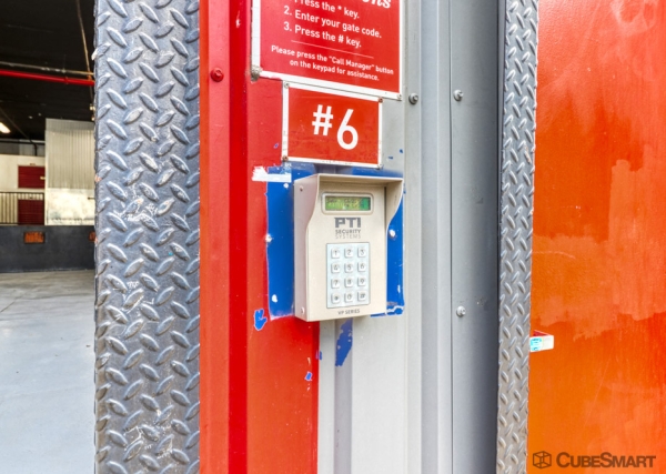 Storage Units at CubeSmart Self Storage - Brooklyn - 900 Atlantic Ave - 900 Atlantic Ave