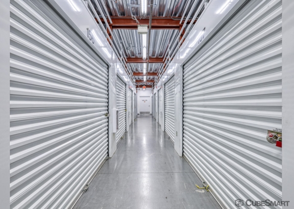Facility photo: //images.sparefoot.com/medium/1543966a19406e4d039.jpg