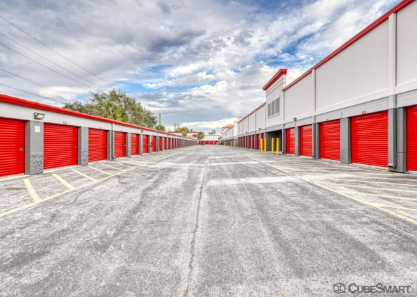 Facility photo: //images.sparefoot.com/medium/1543966a1940712d791.jpg