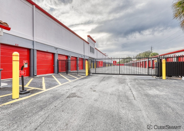 Facility photo: //images.sparefoot.com/medium/1543966a19407526d76.jpg