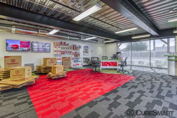 Storage Units at CubeSmart Self Storage - Surprise - 15821 North Dysart Road - 15821 North Dysart Road