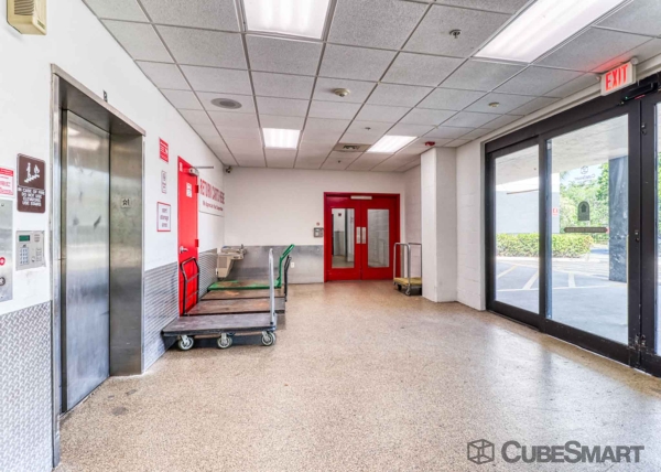 Facility photo: //images.sparefoot.com/medium/1552096a3399f21f035.jpg