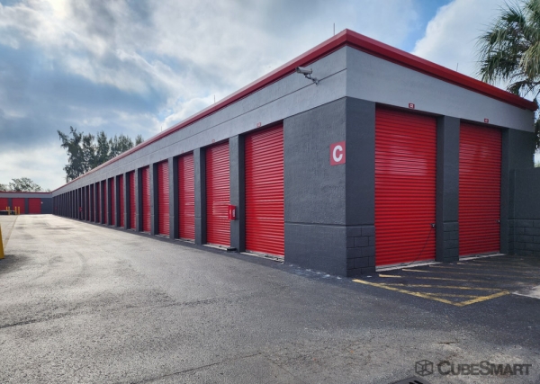 Storage Units at CubeSmart Self Storage - Royal Palm Beach - 8970 Belvedere Rd - 8970 Belvedere Rd
