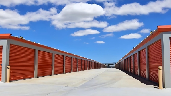 Facility photo: //images.sparefoot.com/medium/155625688d0ed8c3c1d.jpg