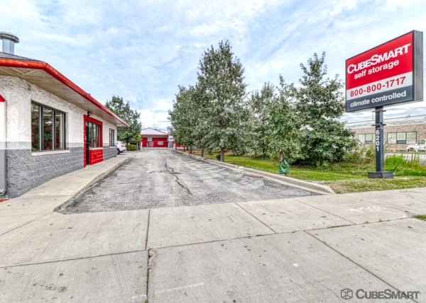 Facility photo: //images.sparefoot.com/medium/156319697729da3fc59.jpg